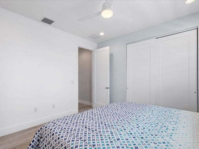 Дом в аренду по адресу 15377 Green River Court - фото 6891264