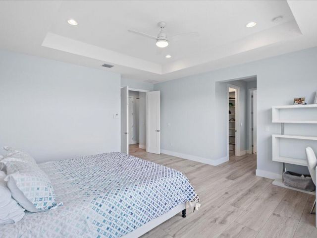 Дом в аренду по адресу 15377 Green River Court - фото 6891275