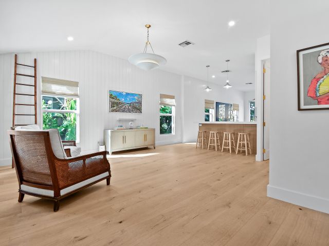 Дом в аренду по адресу 845 Sunset Road - фото 6848388