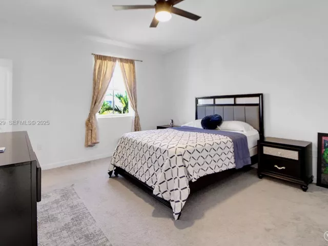 Продажа дома по адресу 1382 SE 26th Rd - фото 6852519