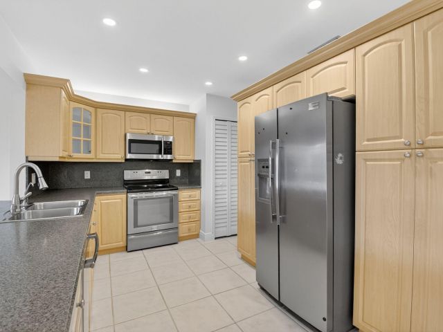 Продажа дома по адресу 18051 104th Terrace S - фото 6845490