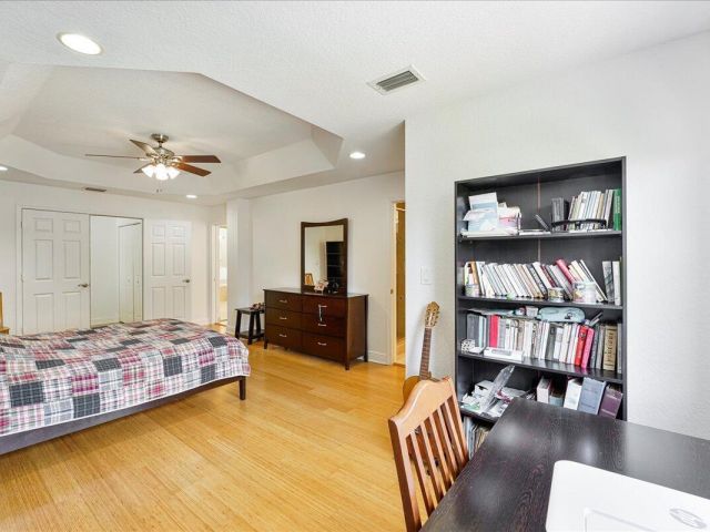 Продажа дома по адресу 19059 Skyridge Circle - фото 6848622