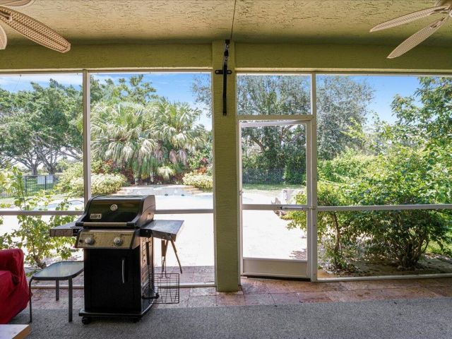 Продажа дома по адресу 19059 Skyridge Circle - фото 6848633