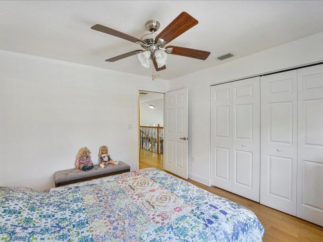 Продажа дома по адресу 19059 Skyridge Circle - фото 6848636