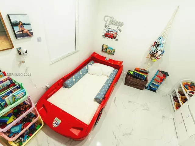 Дом в аренду по адресу 5200 SW 114th Ct 0 - фото 7325780