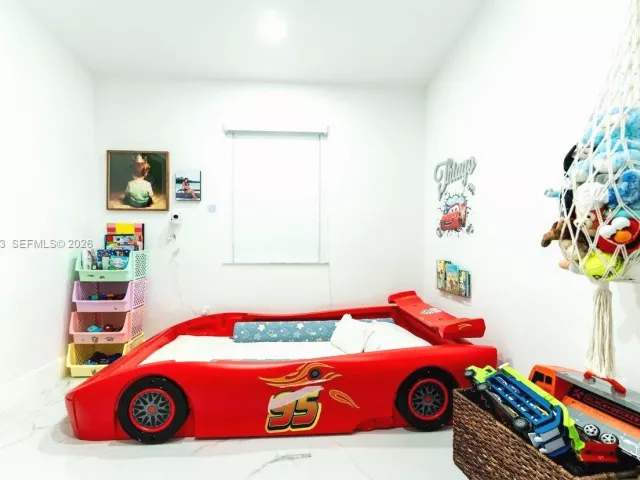 Дом в аренду по адресу 5200 SW 114th Ct 0 - фото 7325782