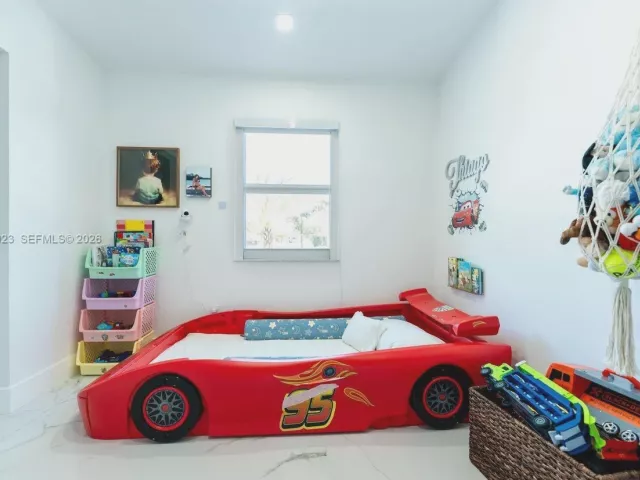 Дом в аренду по адресу 5200 SW 114th Ct 0 - фото 7325784