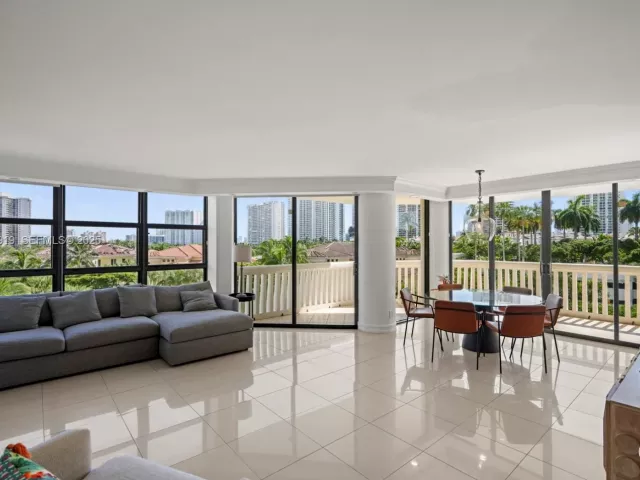 Квартира в аренду номер504 - фото 6845880