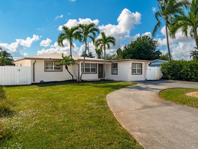 Дом в аренду по адресу 250 NW 11 Street - фото 6848617