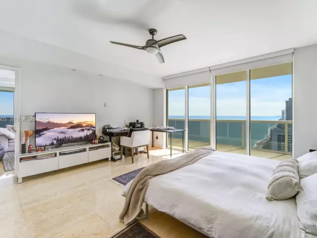 Продажа квартиры #3002 - фото 6910370