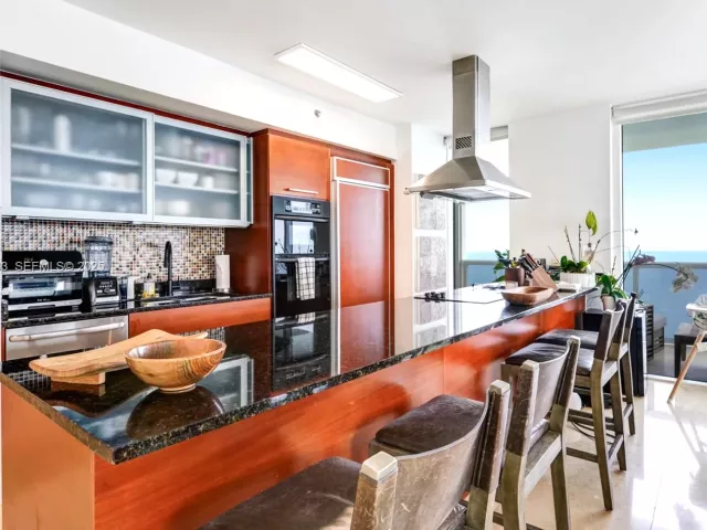 Продажа квартиры #3002 - фото 6910374