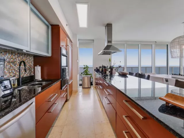 Продажа квартиры #3002 - фото 6910375