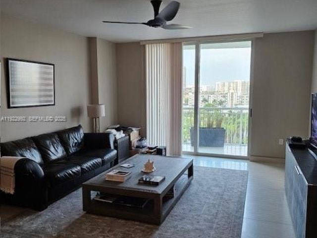 Продажа квартиры #1004E - фото 7434386