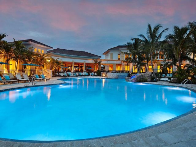 Дом в аренду по адресу 8988 Lakes Boulevard - фото 6848411