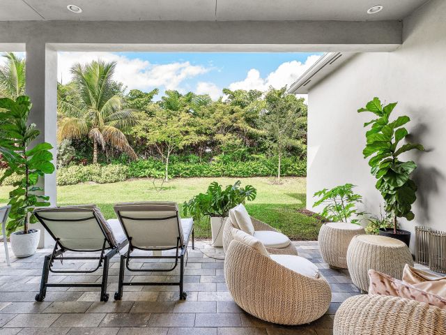 Продажа дома по адресу 8533 Ganton Drive - фото 6857464