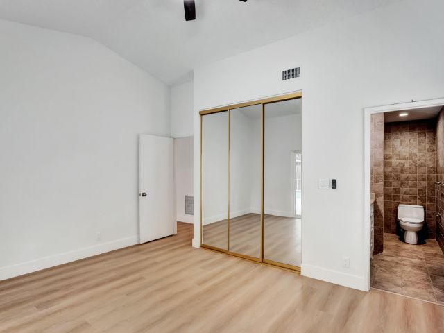 Дом в аренду по адресу 20977 Country Creek Drive - фото 6848650