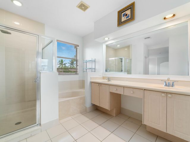 Продажа дома по адресу 4225 Maggiore Way - фото 6848434