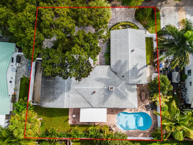 Дом в аренду по адресу 2421 SW 29th Way - фото 6867539