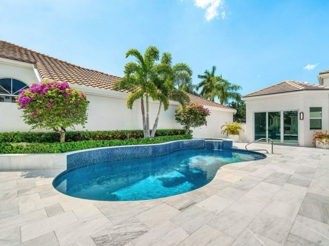 Дом в аренду по адресу 3506 NW Clubside Circle - фото 6862007