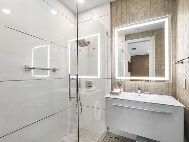 Дом в аренду по адресу 3506 NW Clubside Circle - фото 6862010