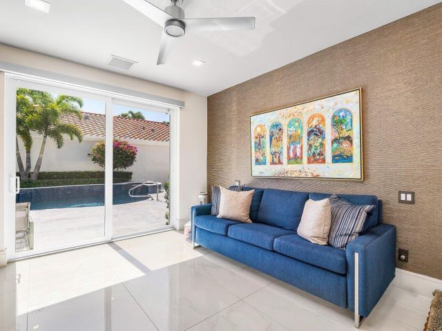 Дом в аренду по адресу 3506 NW Clubside Circle - фото 6862011