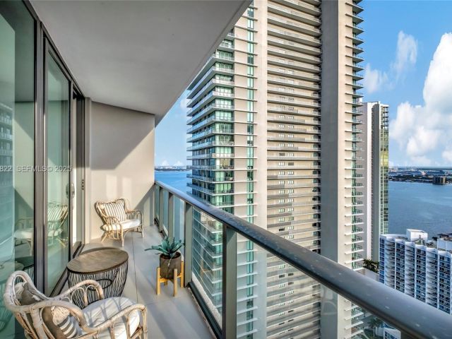 Продажа квартиры #3708 - фото 6849963