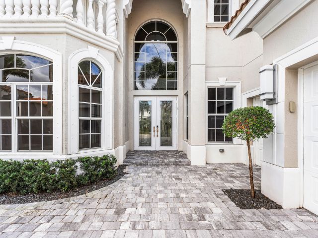 Продажа дома по адресу 8168 Valhalla Drive - фото 6866124