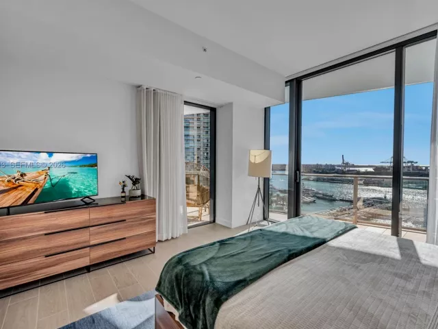 Продажа квартиры #1601 - фото 6847437