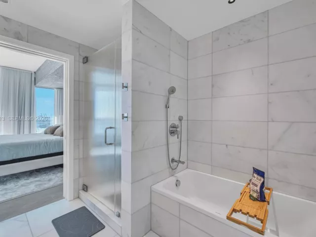 Продажа квартиры #1601 - фото 6847439