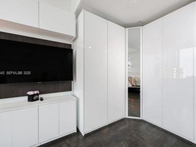 Продажа квартиры #5108 - фото 6849343