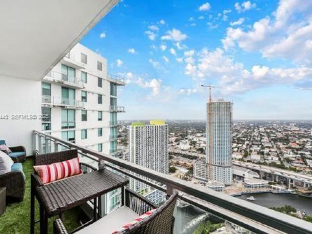 Продажа квартиры #5108 - фото 6849349