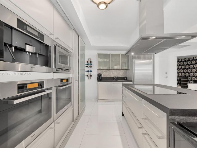 Продажа квартиры #1002 - фото 6850611