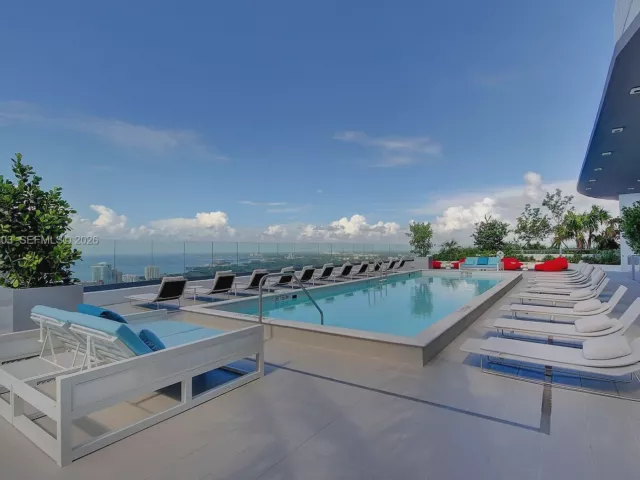 Продажа квартиры #2610 - фото 6908927