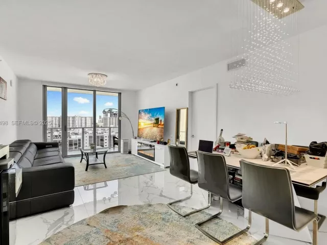 Продажа квартиры #4-1203 - фото 6849493