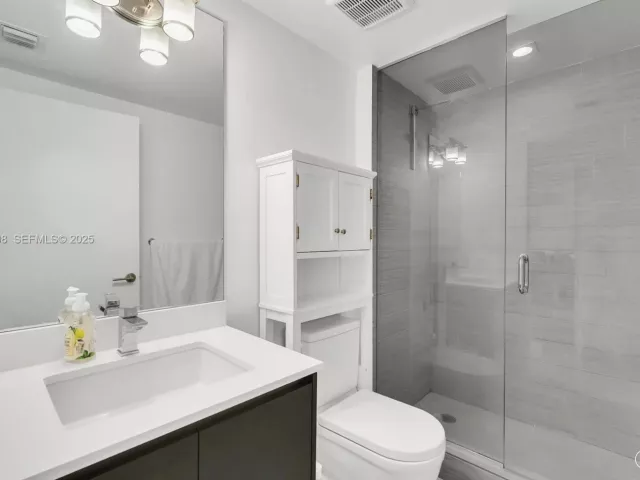 Продажа квартиры #4-1203 - фото 6849479