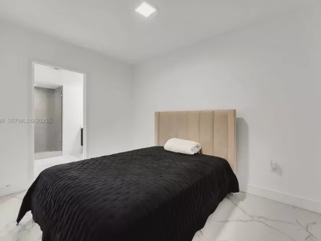 Продажа квартиры #4-1203 - фото 6849484