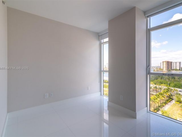 Квартира в аренду номер1019 - фото 6850655