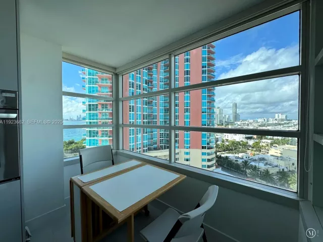 Продажа квартиры #1610 - фото 6851995