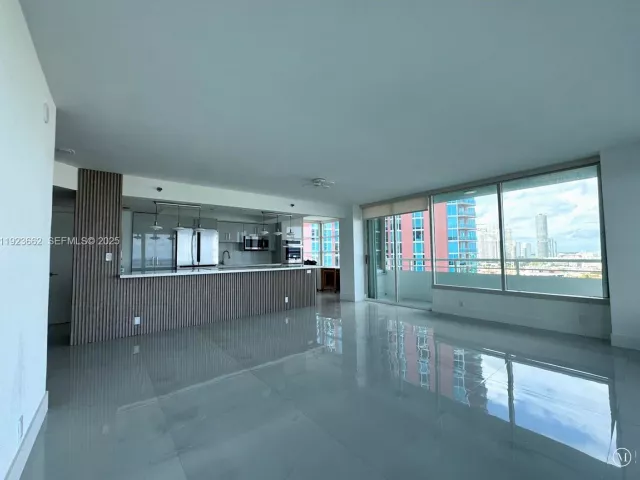 Продажа квартиры #1610 - фото 6851998