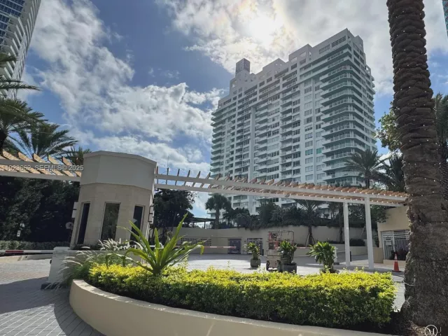 Продажа квартиры #1610 - фото 6851999