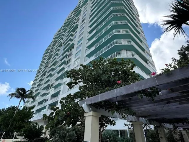 Продажа квартиры #1610 - фото 6851985