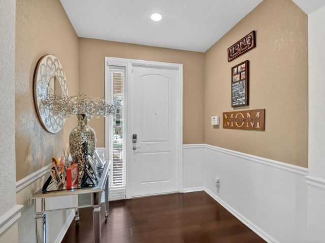 Продажа дома по адресу 830 Palm Tree Lane - фото 6849920