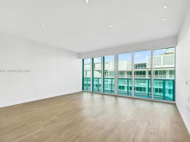 Квартира в аренду номер17A - фото 6854980