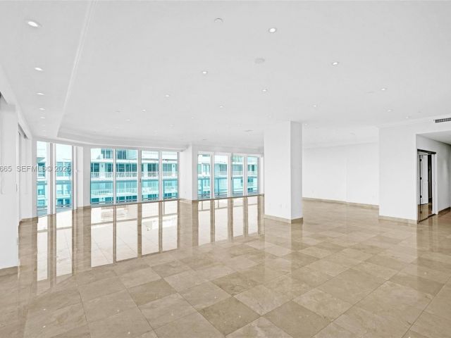 Квартира в аренду номер17A - фото 6854991