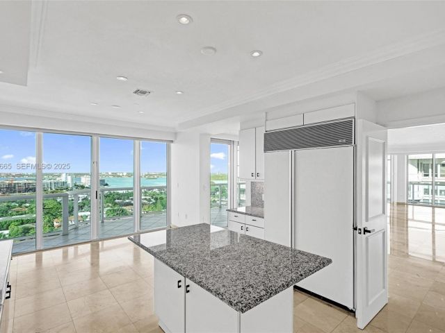 Квартира в аренду номер17A - фото 6854998