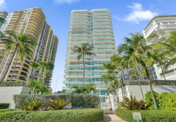 Квартира #17A