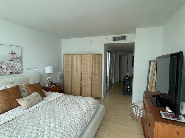 Продажа квартиры #942 - фото 6849747