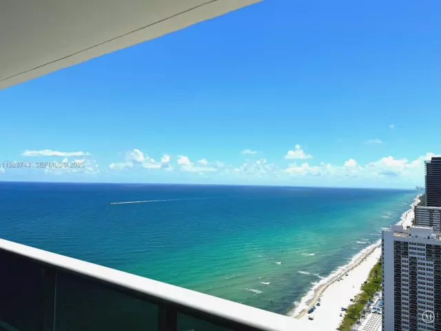 Квартира в аренду номер3303 - фото 6851055