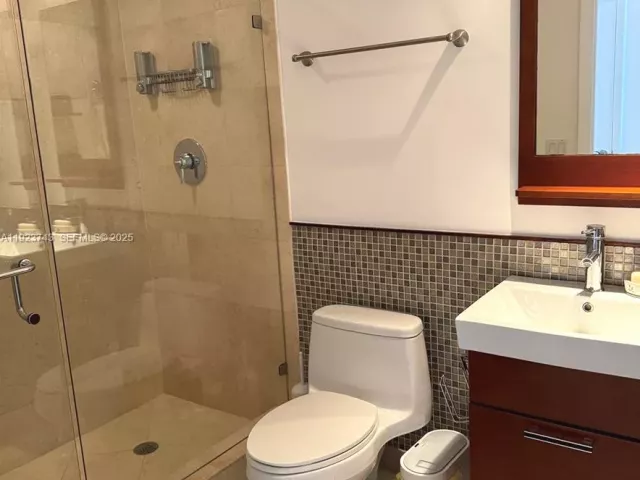 Квартира в аренду номер3303 - фото 6851036