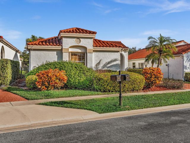 Продажа дома по адресу 8181 Nadmar Avenue - фото 6862039